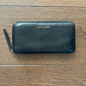 Cole Haan Leather Zippered Wallet/Clutch